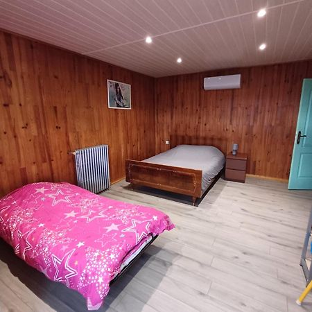 Le Pouyet Apartment Saint-Lattier Екстериор снимка